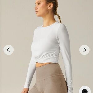 Beyond Yoga White Long Sleeve Crop Top